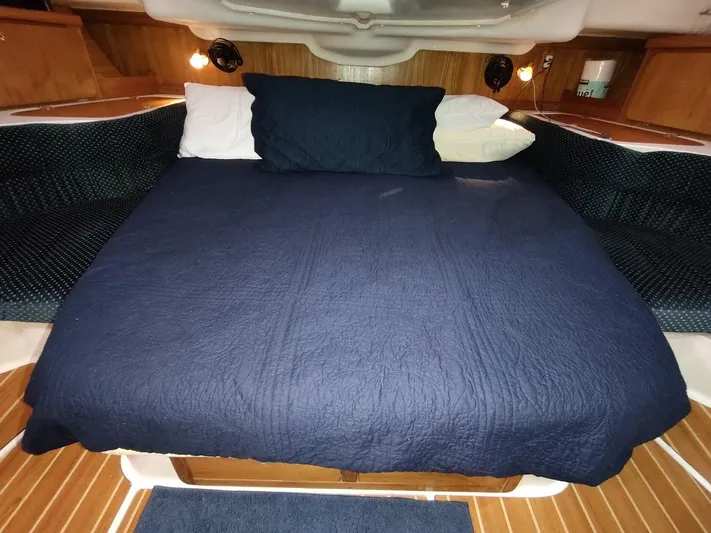 Oziem8 Yacht Photos Pics 