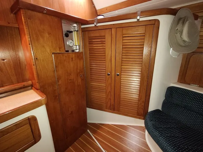 Oziem8 Yacht Photos Pics 