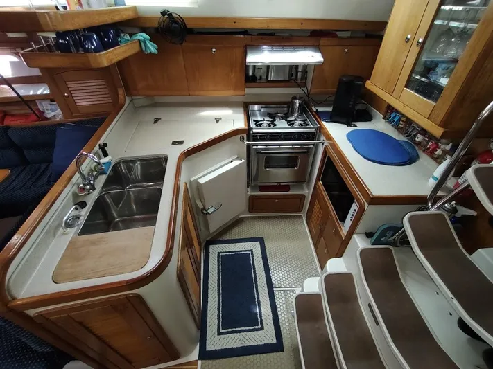 Oziem8 Yacht Photos Pics 