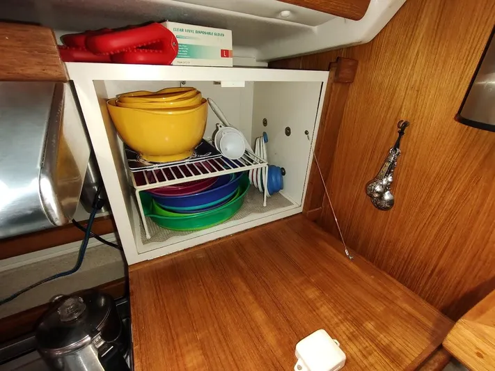 Oziem8 Yacht Photos Pics 