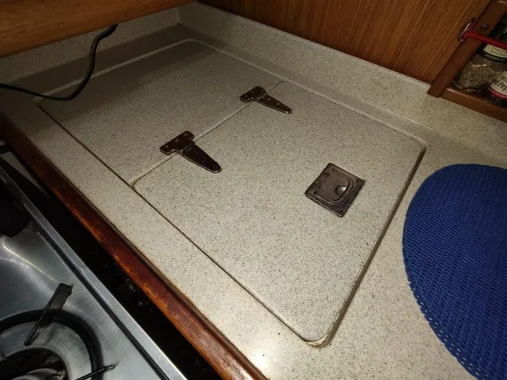 Oziem8 Yacht Photos Pics 