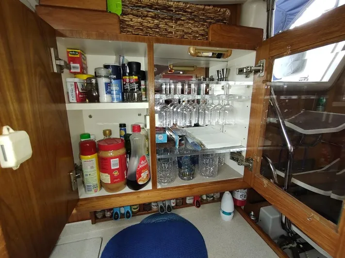 Oziem8 Yacht Photos Pics 