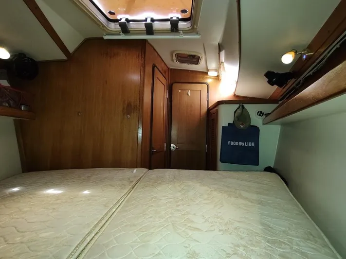 Oziem8 Yacht Photos Pics 