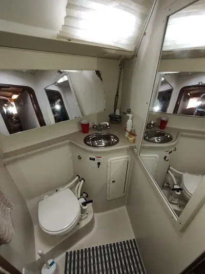 Oziem8 Yacht Photos Pics 