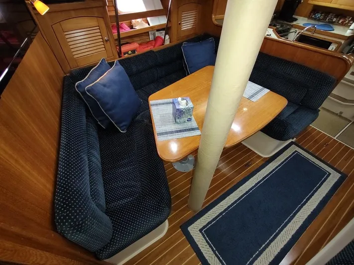 Oziem8 Yacht Photos Pics 