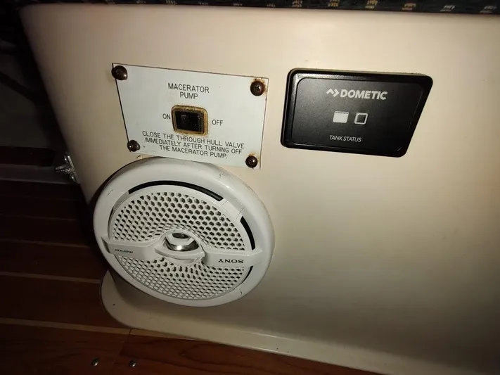 Oziem8 Yacht Photos Pics 