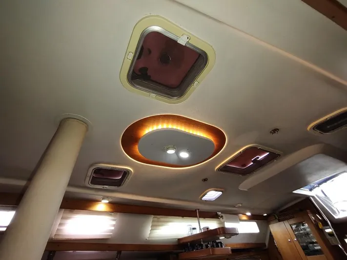 Oziem8 Yacht Photos Pics 