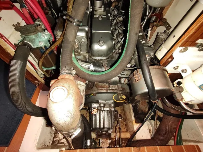 Oziem8 Yacht Photos Pics 