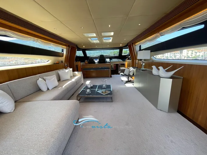  Yacht Photos Pics Velvet 90 interno