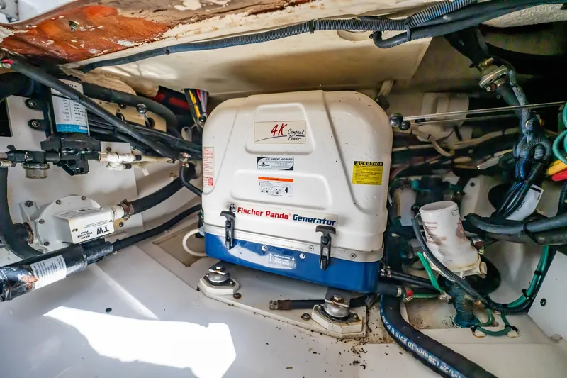 Waikiki Yacht Photos Pics Fischer Panda generator in 2017 Pursuit DC 325 Dual Console boat engine compartment.