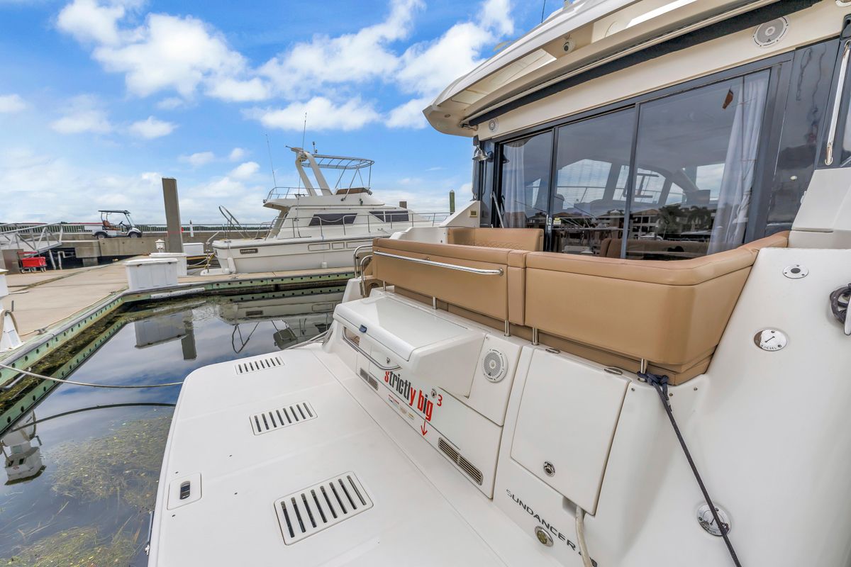 2017 Sea Ray 46 
