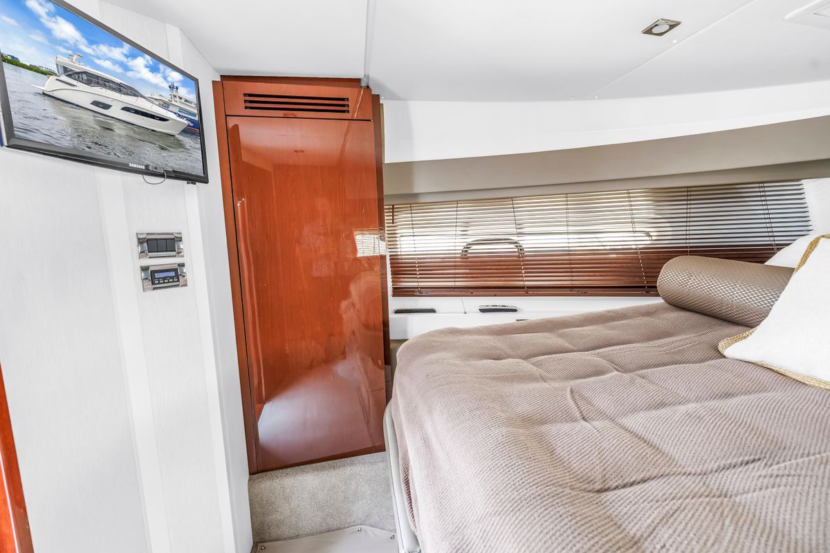 2017 Sea Ray 46 