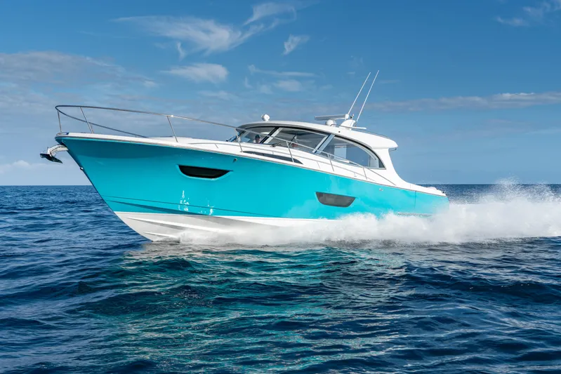 Eclipse 505 Shadow Hull #002 Yacht Photos Pics 