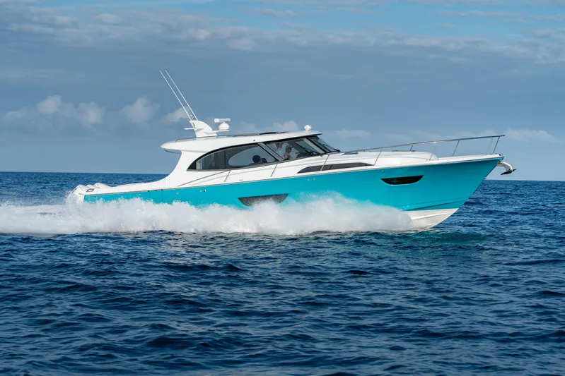 Eclipse 505 Shadow Hull #002 Yacht Photos Pics 