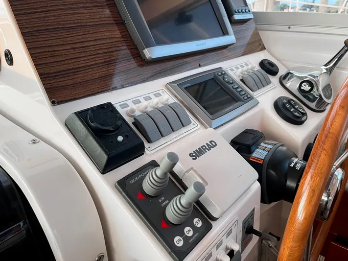  Yacht Photos Pics Control panel of a 2013 Back Cove 34 boat with navigation equipment.