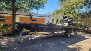 2015 Crestliner 2070 Retriever SC