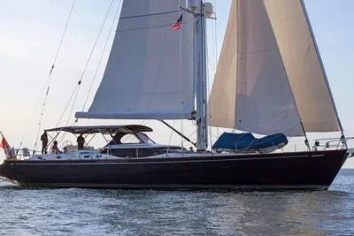 2004 Oyster 82