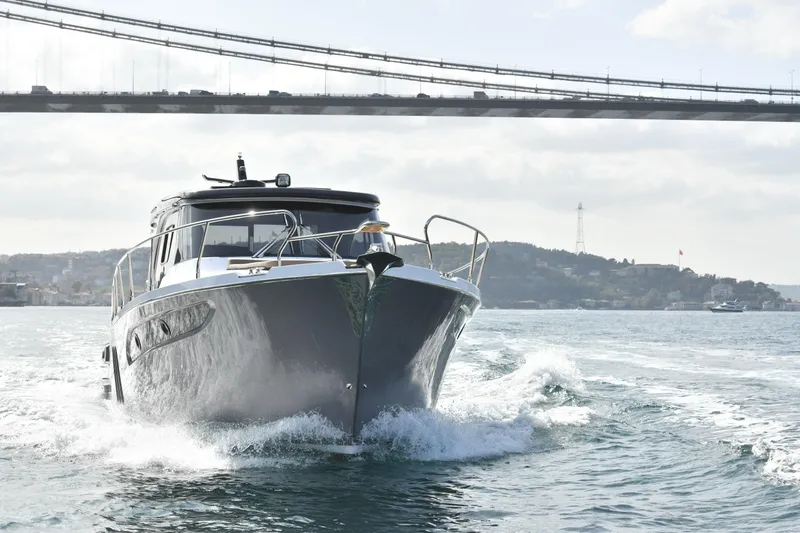 Falcon F-42 2x440 Hp Yanmar Yacht Photos Pics 