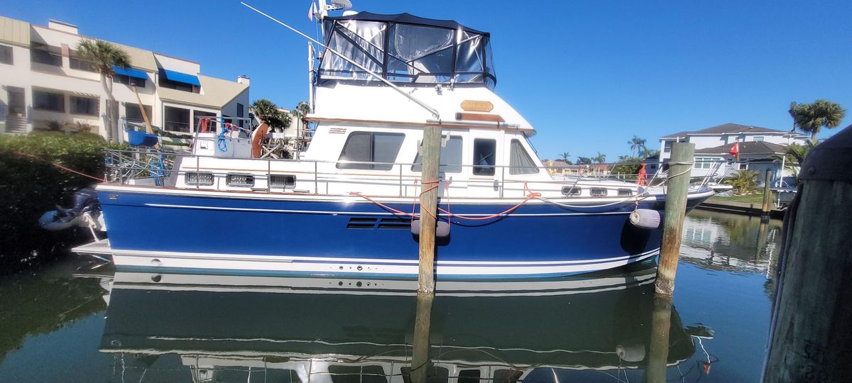 2001 Sabreline 43 