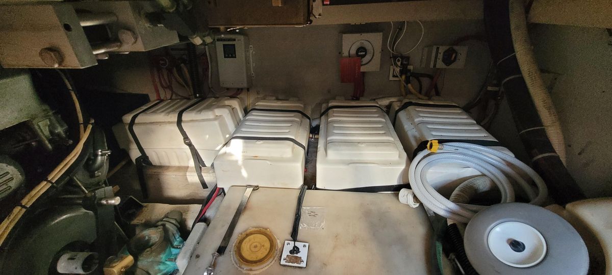 2001 Sabreline 43 