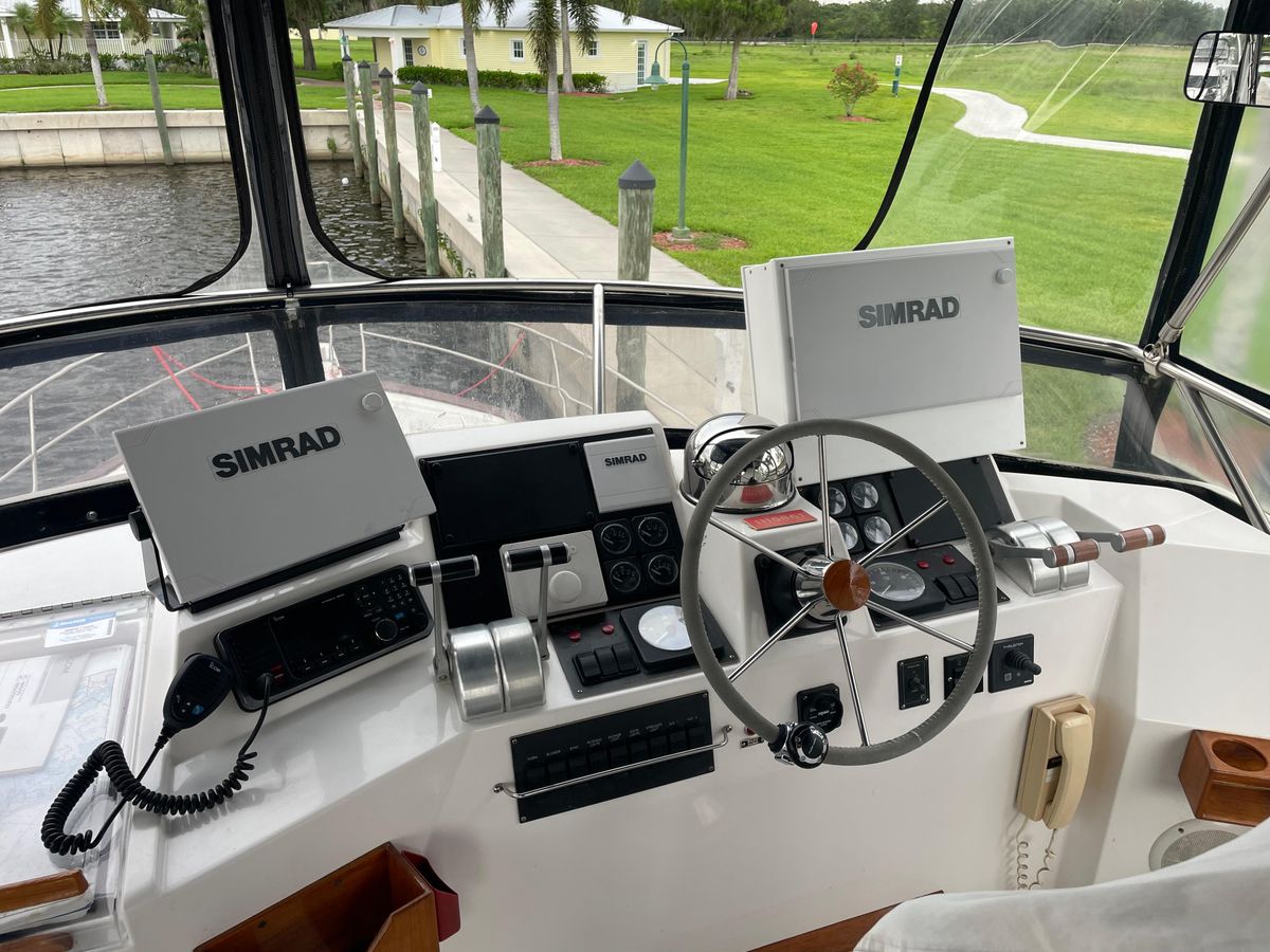 2001 Sabreline 43 