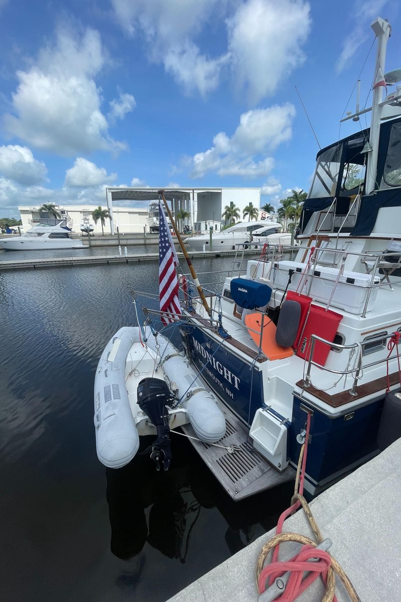 2001 Sabreline 43 