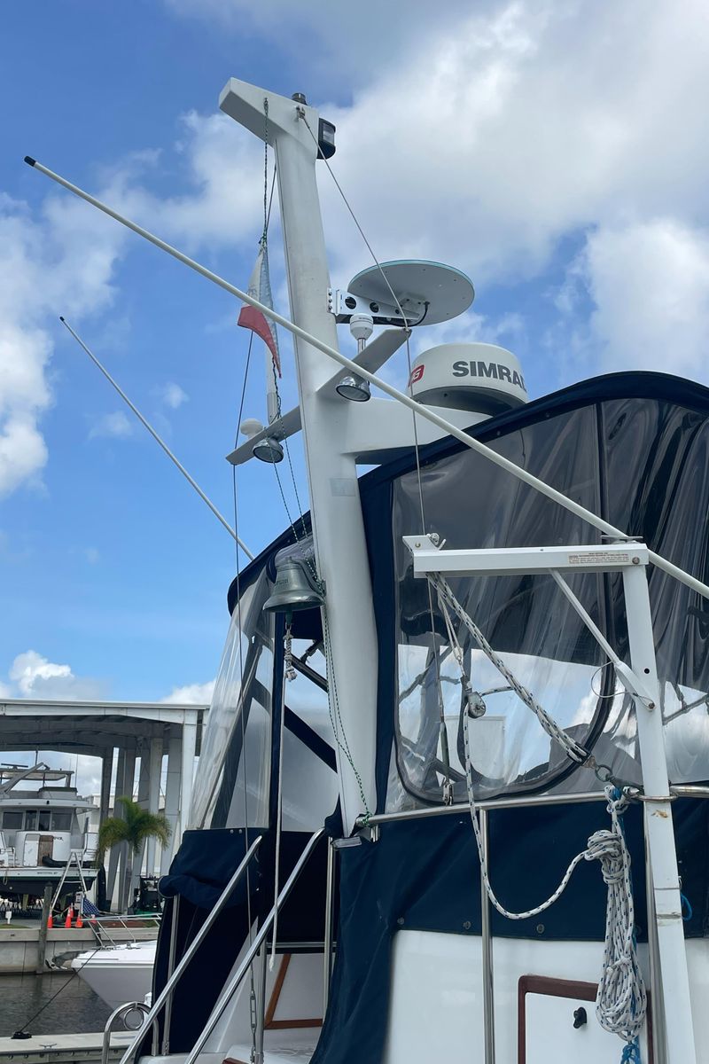 2001 Sabreline 43 