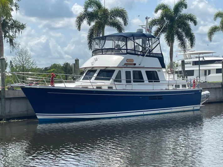 Midnight Yacht Photos Pics 