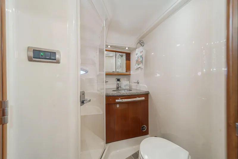 Enough 4 Now! Yacht Photos Pics 