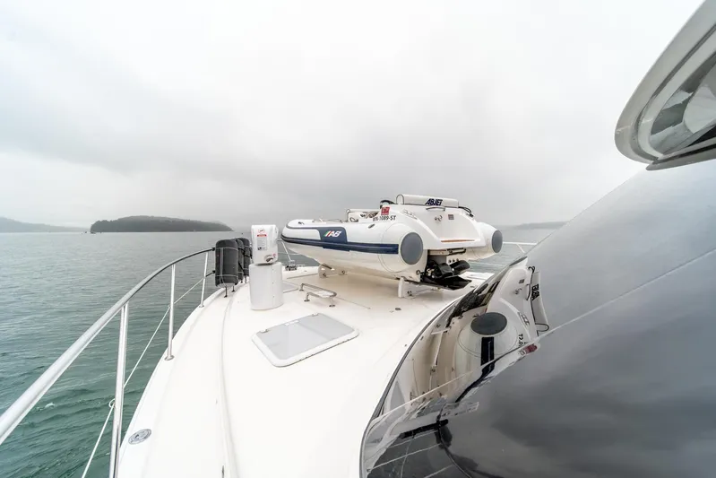 Evolution Yacht Photos Pics 2015 Riviera 50 Enclosed Bridge - ENVOLUTION