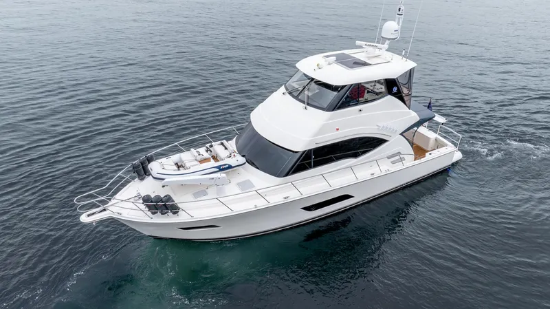 Evolution Yacht Photos Pics 2015 Riviera 50 Enclosed Bridge - ENVOLUTION