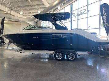Sea Ray SLX 280