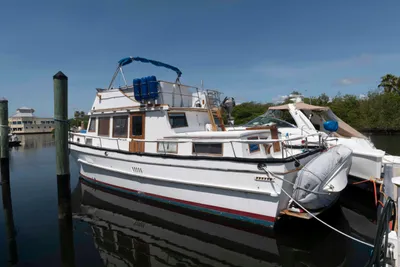 Marine Trader Double Cabin