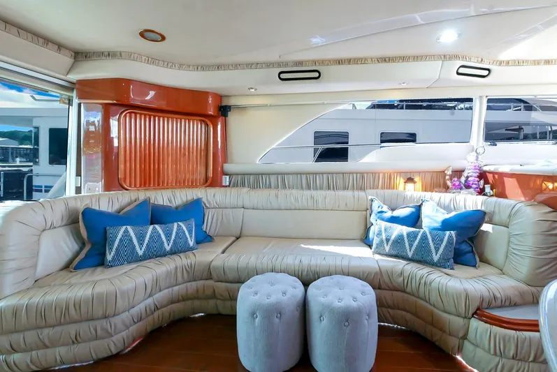 Buoy Shaker Yacht Photos Pics 