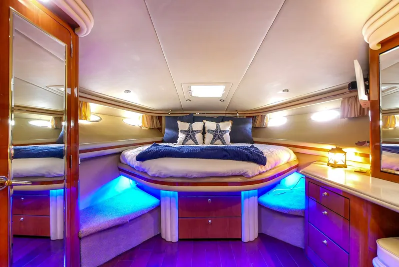 Buoy Shaker Yacht Photos Pics 