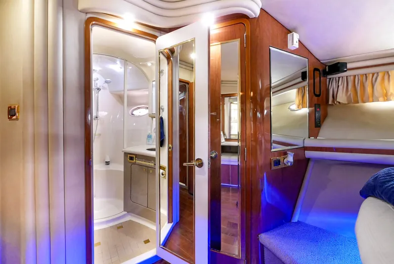 Buoy Shaker Yacht Photos Pics 