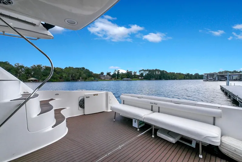 Buoy Shaker Yacht Photos Pics 