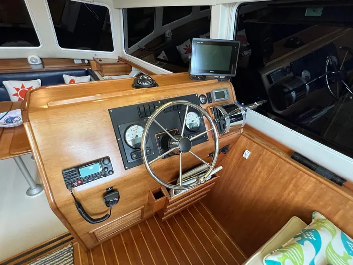 Beyond The Shore II Yacht Photos Pics PDQ 32 Passage Maker