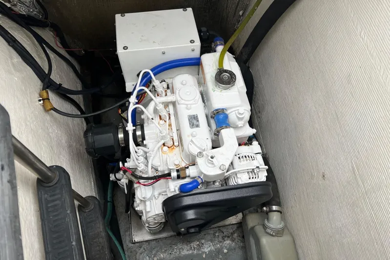 Beyond The Shore II Yacht Photos Pics PDQ 32 Passage Maker