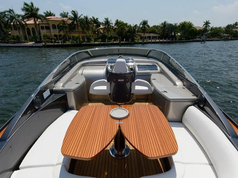 2014 Riva 43 
