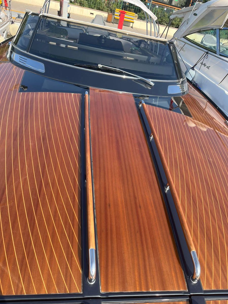 2014 Riva 43 