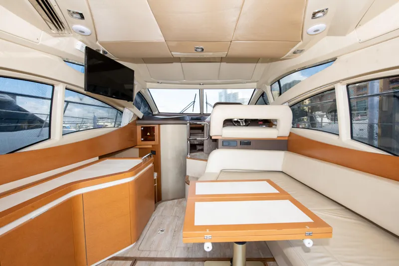  Yacht Photos Pics Azimut 42 - Salon