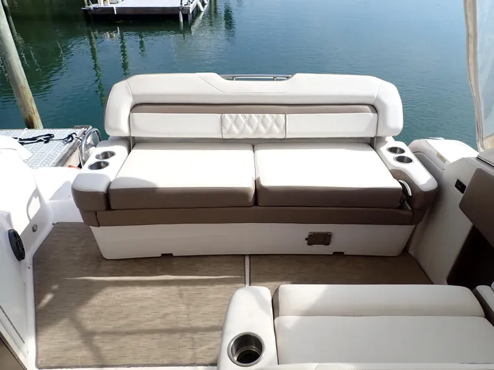 Regal 33 Xo Yacht Photos Pics 