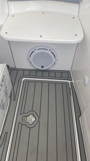 Bottoms Up Yacht Photos Pics 