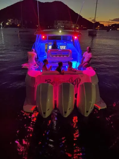 Bottoms Up Yacht Photos Pics 