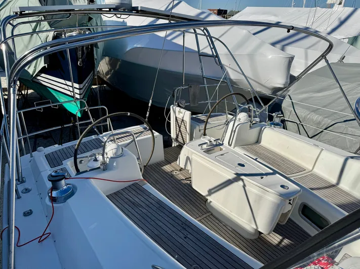 Rob Roy Yacht Photos Pics Cockpit