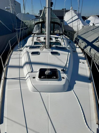 Rob Roy Yacht Photos Pics Fore Deck