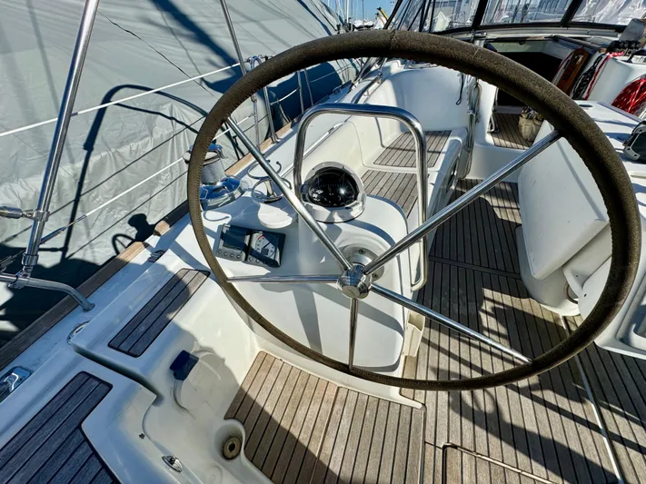 Rob Roy Yacht Photos Pics Port Helm