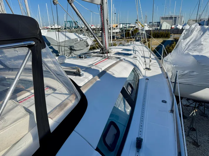 Rob Roy Yacht Photos Pics Side Deck