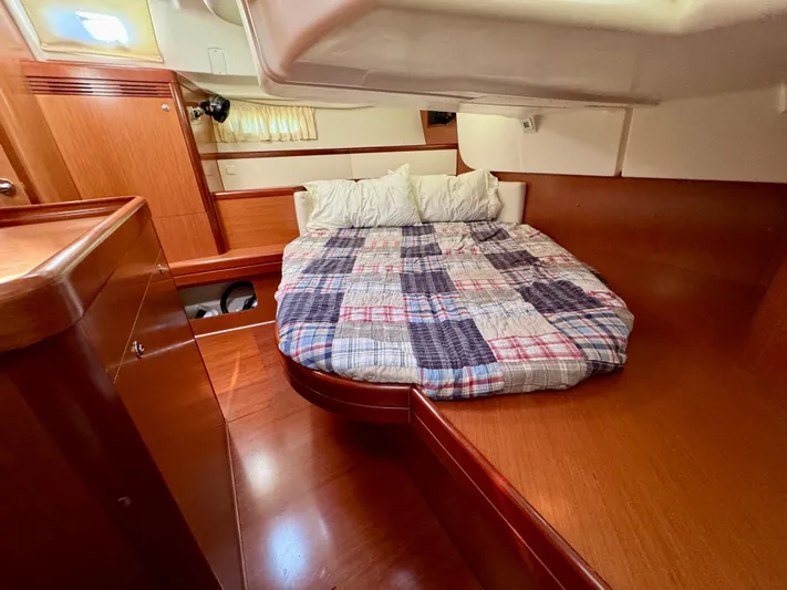 Rob Roy Yacht Photos Pics Aft Stateroom Berth